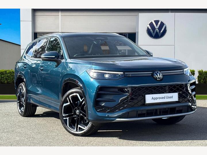 Volkswagen Tayron 1.5 TSI EHybrid 19.7kWh R-Line Edition DSG Euro 6 (s/s) 5dr Volkswagen Tayron 1.5 TSI EHybrid 19.7kWh R-Line Edition DSG Euro 6 (s/s) 5dr