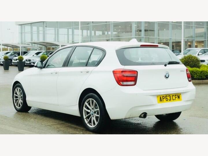 BMW 1 Series 2.0 118d SE Auto Euro 5 (s/s) 5dr