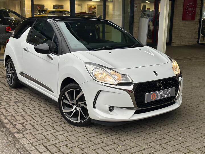 DS AUTOMOBILES DS 3 1.2 PureTech Connected Chic Euro 6 (s/s) 3dr