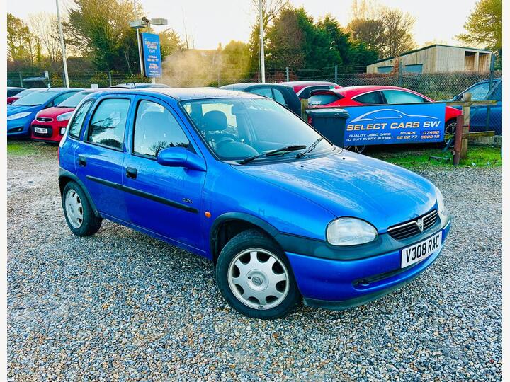 Vauxhall Corsa 1.4i CDX 3dr