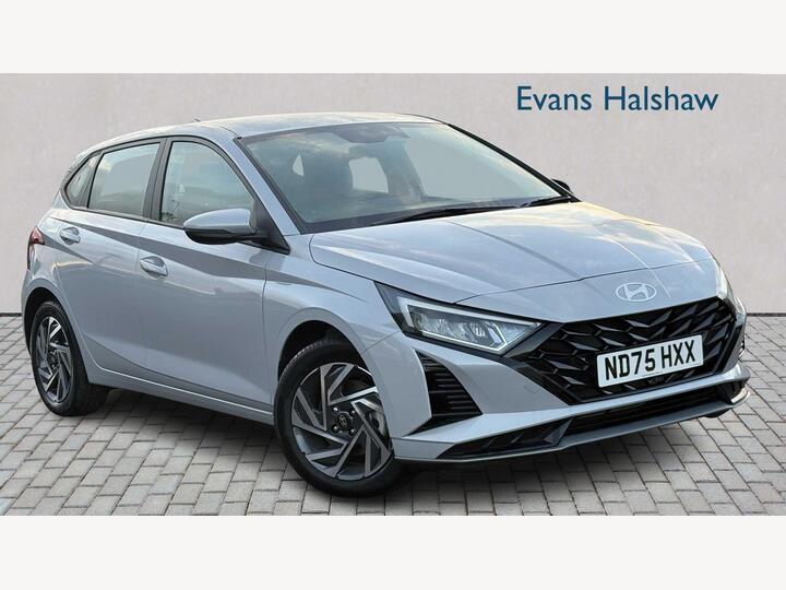 Hyundai I20 HATCHBACK 1.0 T-GDi Advance DCT Euro 6 (s/s) 5dr Hyundai I20 HATCHBACK 1.0 T-GDi Advance DCT Euro 6 (s/s) 5dr