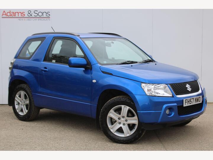 Suzuki Grand Vitara 1.6 VVT + 4WD Euro 4 3dr Suzuki Grand Vitara 1.6 VVT + 4WD Euro 4 3dr