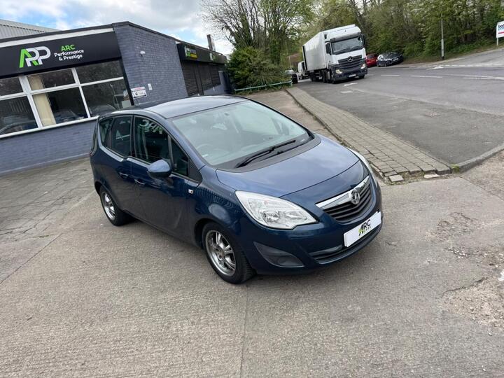 Vauxhall MERIVA 1.7 CDTi Exclusiv Auto Euro 5 5dr Vauxhall MERIVA 1.7 CDTi Exclusiv Auto Euro 5 5dr