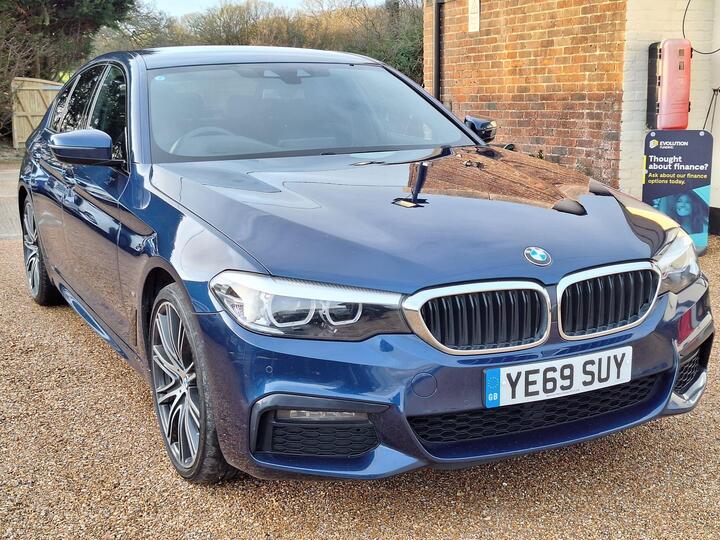 BMW 5 SERIES 2.0 530e 9.2kWh M Sport Auto Euro 6 (s/s) 4dr BMW 5 SERIES 2.0 530e 9.2kWh M Sport Auto Euro 6 (s/s) 4dr