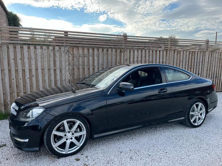 Mercedes-Benz C Class 2.1 C220 CDI AMG Sport Edition G-Tronic+ Euro 5 (s/s) 2dr