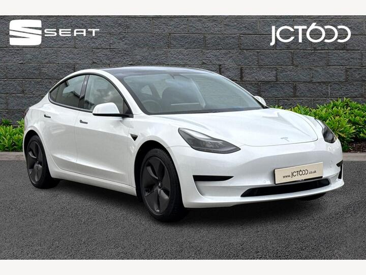 Tesla Model 3 Standard Range Plus Auto RWD 4dr