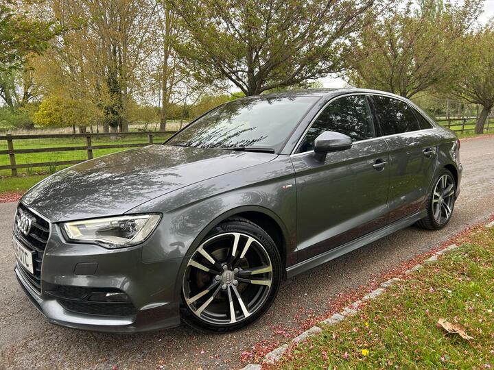 Audi A3 1.4 TFSI CoD S Line S Tronic Euro 6 (s/s) 4dr (Nav)