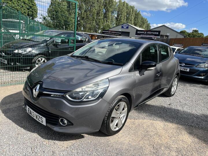 Renault Clio 1.2 16V Dynamique MediaNav Euro 5 5dr