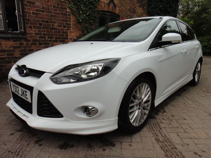 Ford Focus 1.6 TDCi Zetec S Euro 5 (s/s) 5dr