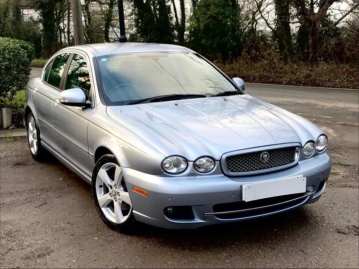 Jaguar X-Type 2.2D DPF SE 4dr