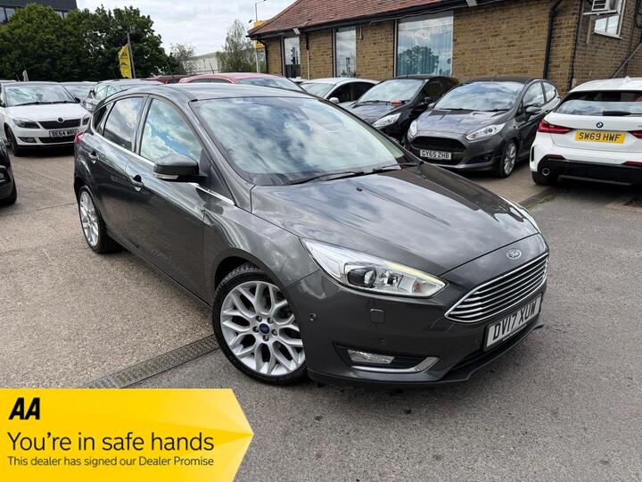 Ford Focus 1.0T EcoBoost Titanium X Auto Euro 6 (s/s) 5dr