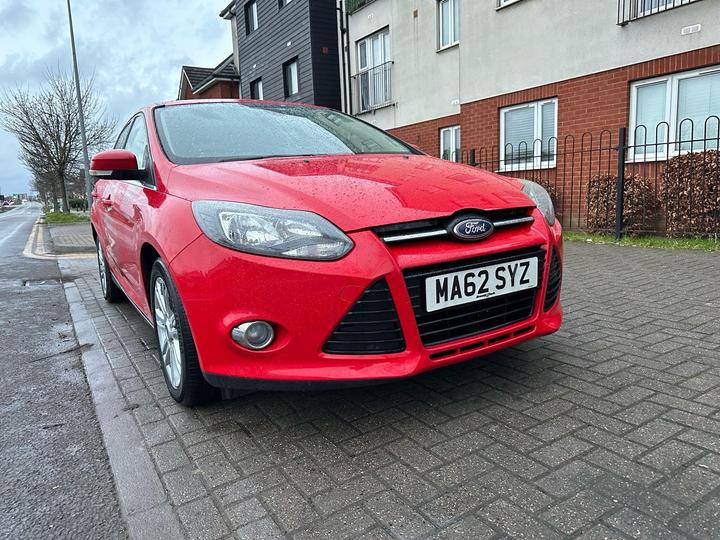 Ford Focus 1.0T EcoBoost Titanium Euro 5 (s/s) 5dr