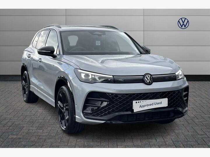 Volkswagen Tiguan 2.0 TSI Black Edition DSG 4Motion Euro 6 (s/s) 5dr