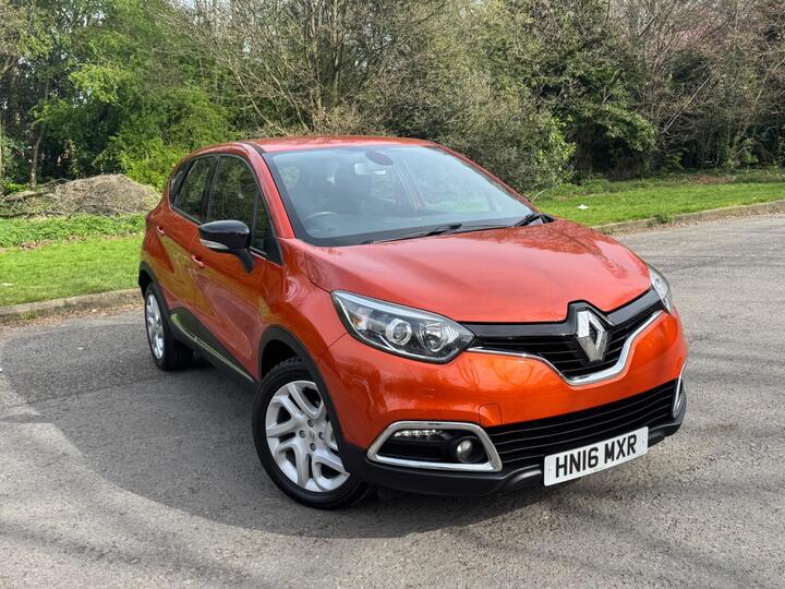 Renault Captur 0.9 TCe ENERGY Dynamique Nav Euro 6 (s/s) 5dr Renault Captur 0.9 TCe ENERGY Dynamique Nav Euro 6 (s/s) 5dr