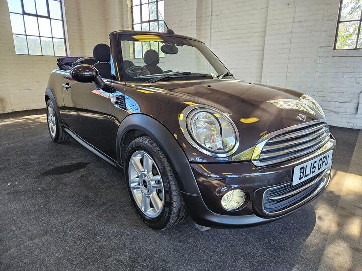 MINI CONVERTIBLE 1.6 Cooper Auto Euro 6 2dr