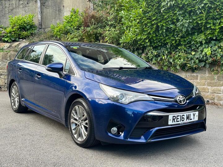 Toyota Avensis 2.0 D-4D Business Edition Touring Sports Euro 6 (s/s) 5dr Toyota Avensis 2.0 D-4D Business Edition Touring Sports Euro 6 (s/s) 5dr