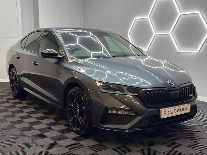 Skoda OCTAVIA 1.4 TSI IV 13kWh VRS DSG Euro 6 (s/s) 5dr