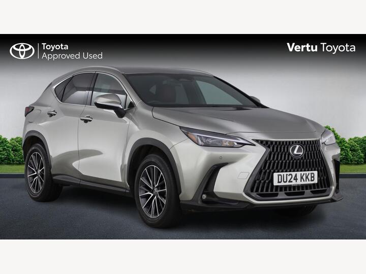 Lexus NX 2.5 450h+ 18.1kWh E-CVT 4WD Euro 6 (s/s) 5dr