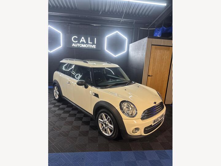 MINI Clubman 1.6 Cooper D Euro 5 (s/s) 5dr