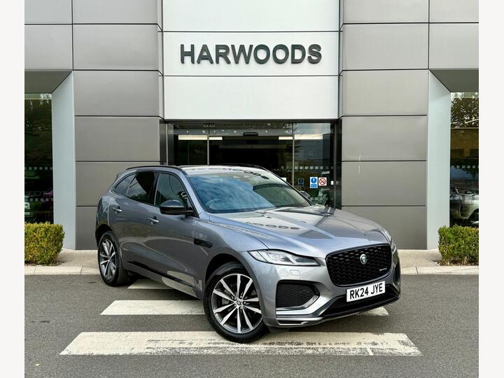 Jaguar F-PACE 2.0 P250i R-Dynamic SE Black Auto AWD Euro 6 (s/s) 5dr