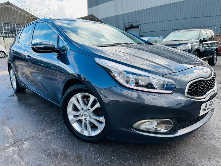 Kia Ceed 1.6 CRDi EcoDynamics 2 Euro 5 (s/s) 5dr