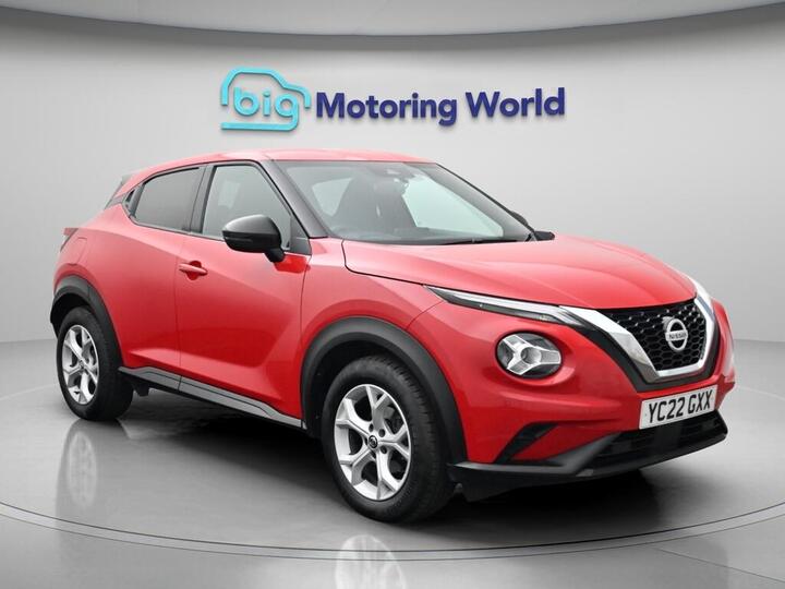 Nissan Juke 1.0 DIG-T N-Connecta Euro 6 (s/s) 5dr