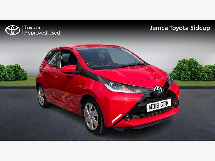 Toyota AYGO 1.0 VVT-i X-play X-shift Euro 6 5dr