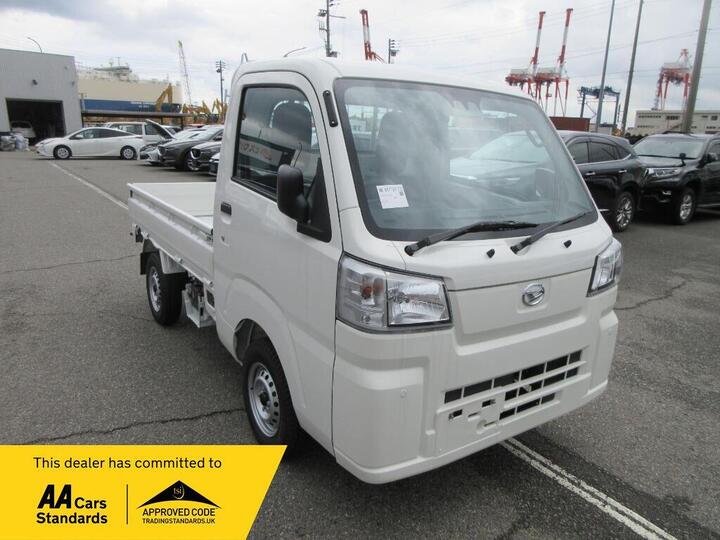 Daihatsu Hijet 4WD MANUAL 660cc KEI MINI TRUCK DELIVERY MILEAGE