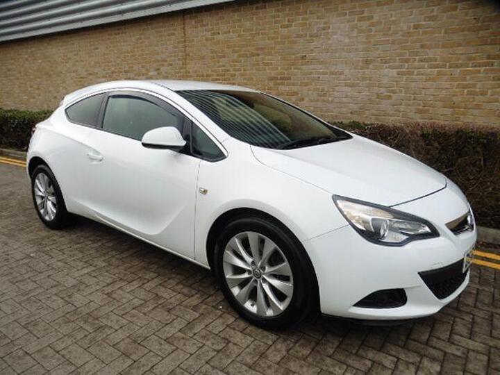 Vauxhall Astra GTC 1.4T SRi Euro 5 (s/s) 3dr