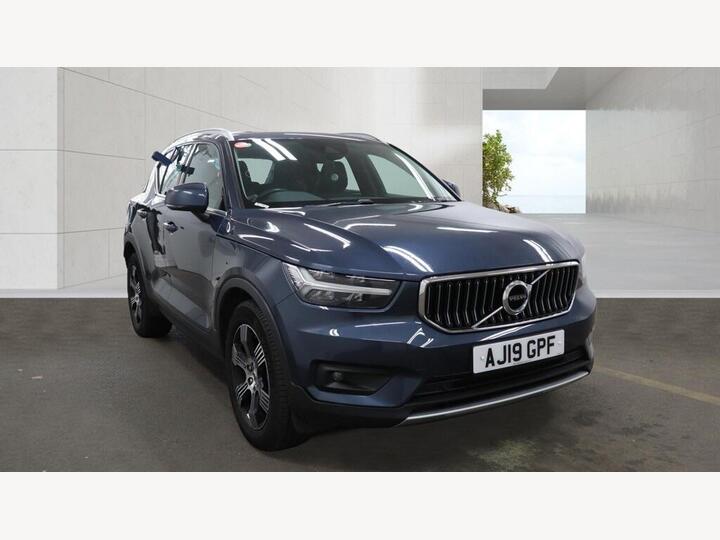 Volvo XC40 2.0 D4 Inscription Auto AWD Euro 6 (s/s) 5dr
