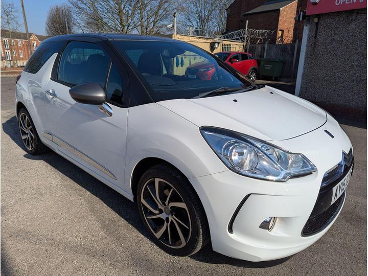 Citroen DS3 1.2 PureTech DStyle Plus Euro 6 (s/s) 3dr