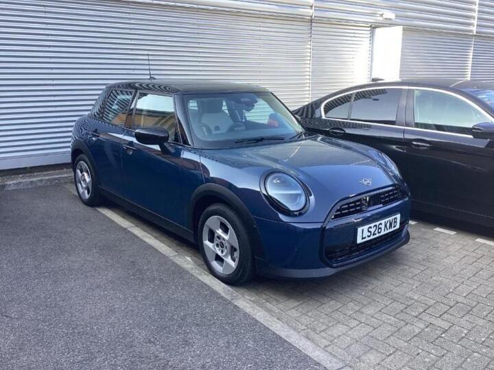 MINI Hatch 1.5C Classic Steptronic Euro 6 (s/s) 5dr
