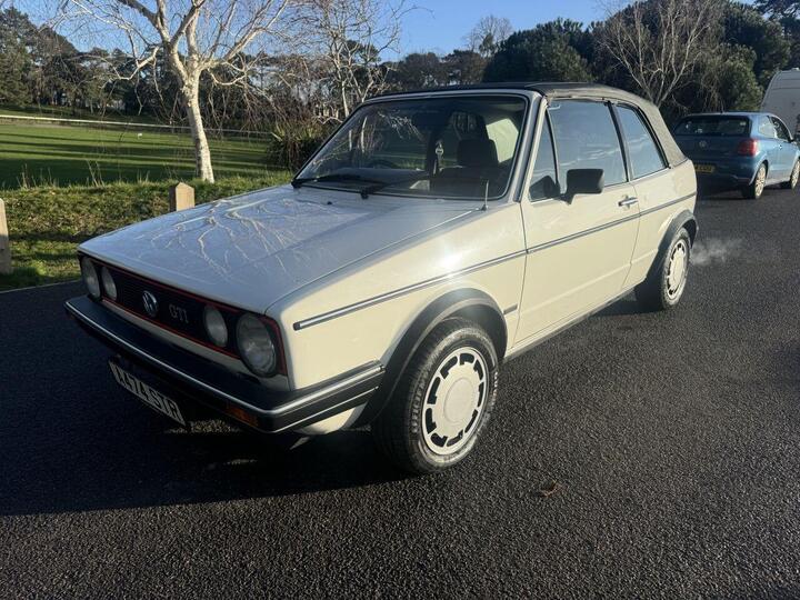 Volkswagen GOLF GTI CONVERTIBLE