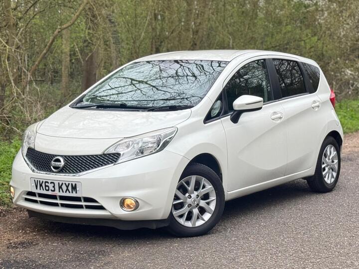 Nissan Note 1.2 12V Acenta Premium Euro 5 (s/s) 5dr Nissan Note 1.2 12V Acenta Premium Euro 5 (s/s) 5dr