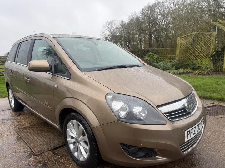 Vauxhall Zafira 1.7 CDTi EcoFLEX Design Euro 5 5dr (SNav)