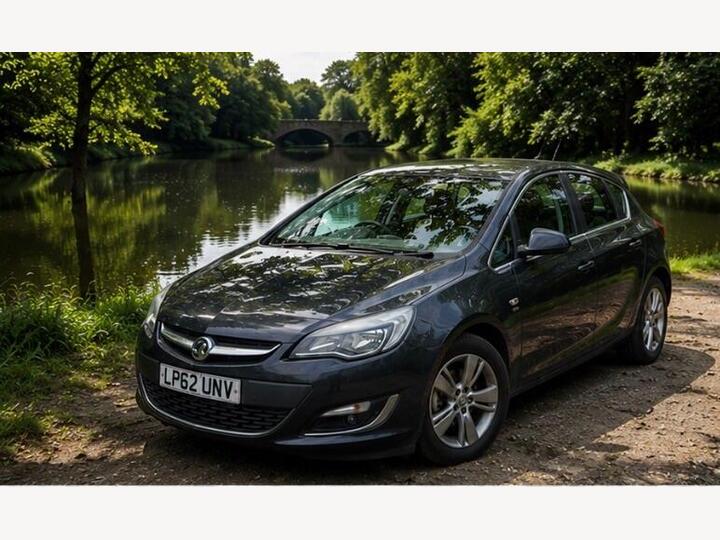 Vauxhall Astra 1.6 16v SRi Auto Euro 5 5dr