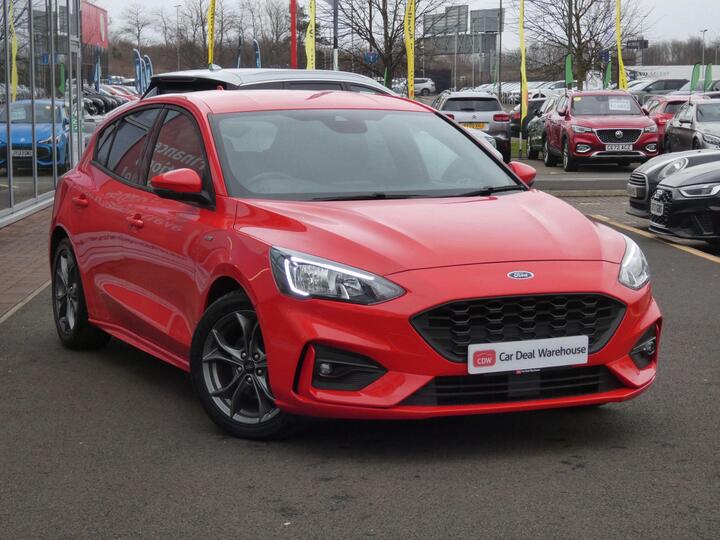 Ford Focus 1.0T EcoBoost ST-Line Euro 6 (s/s) 5dr