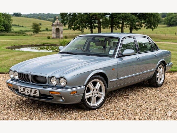 Jaguar XJ 3.2 XJ8 Sport 4dr