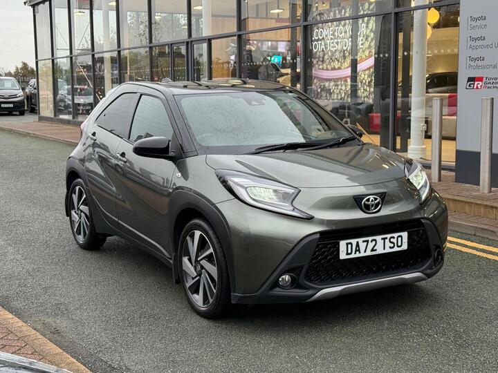 Toyota Aygo X 1.0 VVT-i Exclusive X-shift Euro 6 (s/s) 5dr Toyota Aygo X 1.0 VVT-i Exclusive X-shift Euro 6 (s/s) 5dr