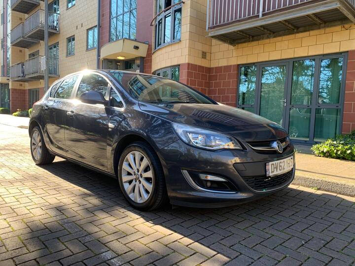 Vauxhall Astra 1.6 16v SE Euro 5 5dr
