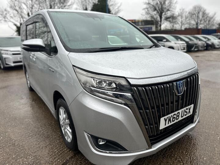 Toyota Noah ESQUIRE/VOXY