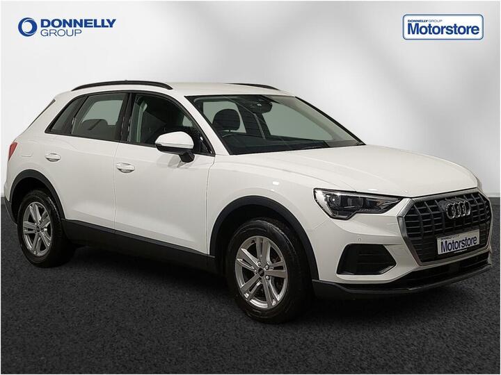 Audi Q3 1.4 TFSIe 45 Technik S Tronic Euro 6 (s/s) 5dr 13kWh