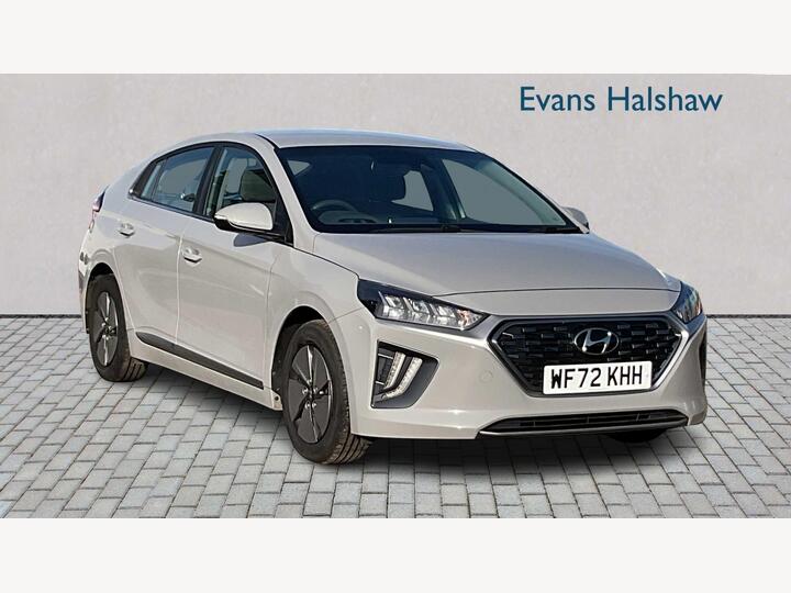 Hyundai IONIQ 1.6 H-GDi Premium DCT Euro 6 (s/s) 5dr Hyundai IONIQ 1.6 H-GDi Premium DCT Euro 6 (s/s) 5dr
