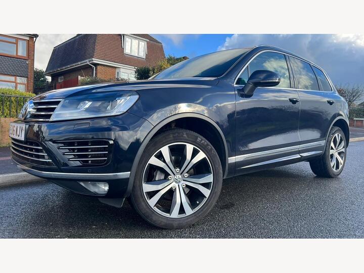 Volkswagen Touareg 3.0 TDI V6 BlueMotion Tech R-Line Tiptronic 4WD Euro 6 (s/s) 5dr