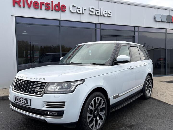 Land Rover Range Rover 4.4 SD V8 Autobiography Auto 4WD Euro 5 5dr Land Rover Range Rover 4.4 SD V8 Autobiography Auto 4WD Euro 5 5dr