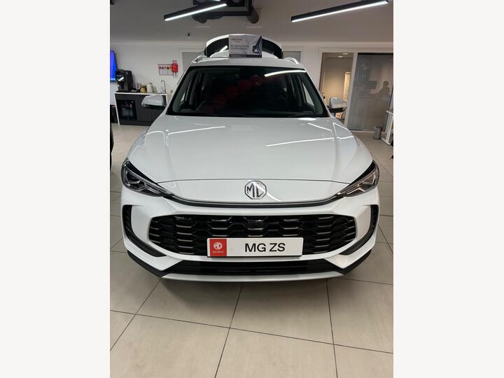 MG MG ZS 1.5 Hybrid+ Trophy Auto Euro 6 (s/s) 5dr