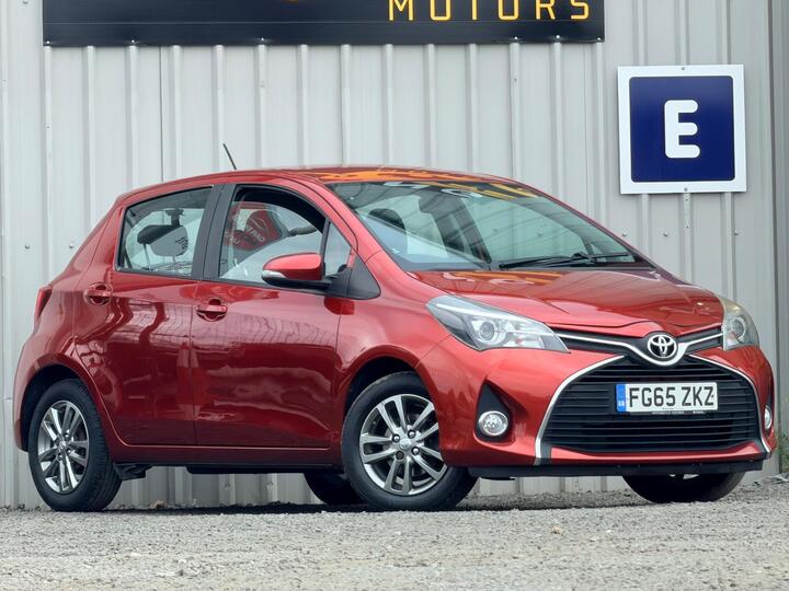 Toyota Yaris 1.33 Dual VVT-i Icon Multidrive S Euro 5 5dr Euro 5