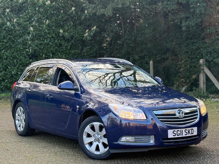 Vauxhall Insignia 2.0 CDTi SE Sports Tourer Euro 5 5dr Vauxhall Insignia 2.0 CDTi SE Sports Tourer Euro 5 5dr