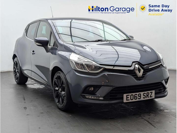 Renault CLIO 0.9 TCe Iconic Euro 6 (s/s) 5dr Renault CLIO 0.9 TCe Iconic Euro 6 (s/s) 5dr