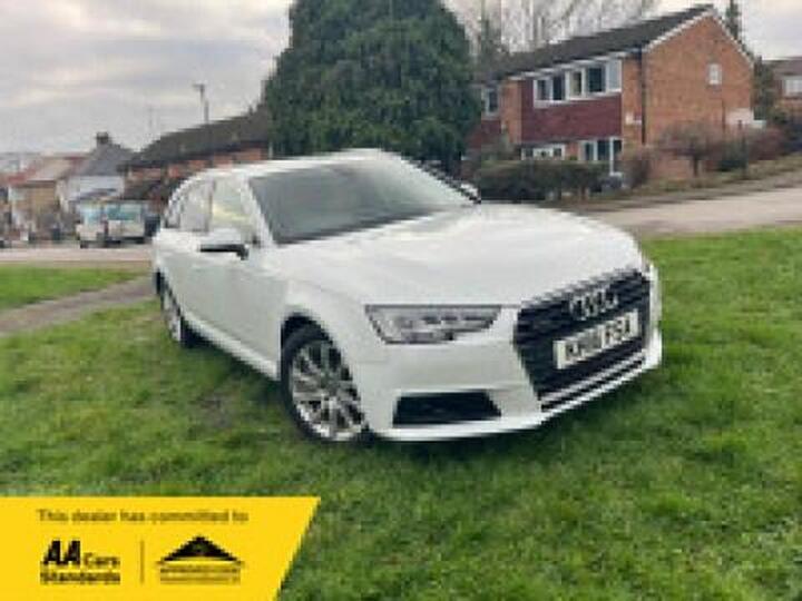 Audi A4 AVANT 2.0 TFSI S Line